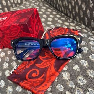 NWT Caddis blue light readers